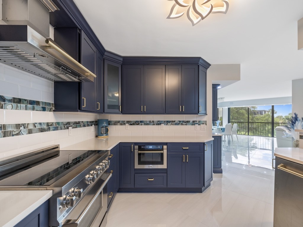 1825 Mooringline Drive 3AB