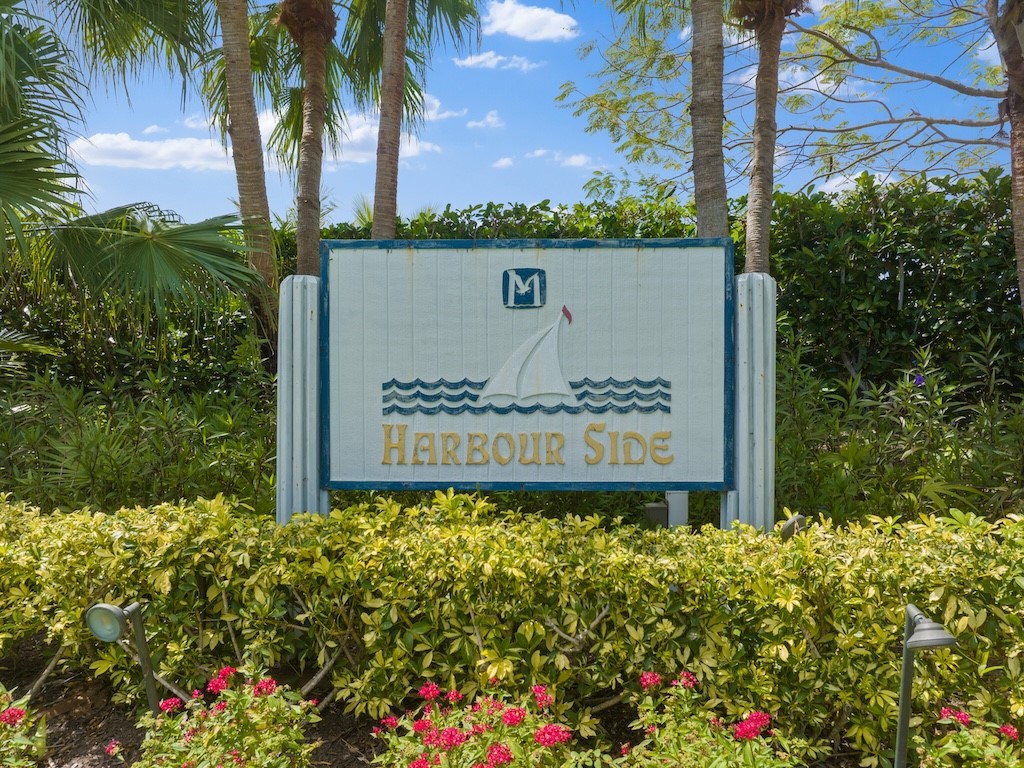 1825 Mooringline Drive 3AB