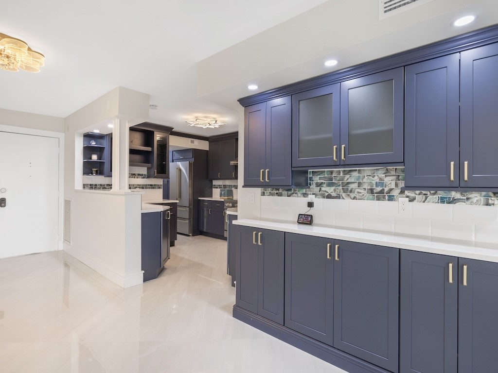 1825 Mooringline Drive 3AB