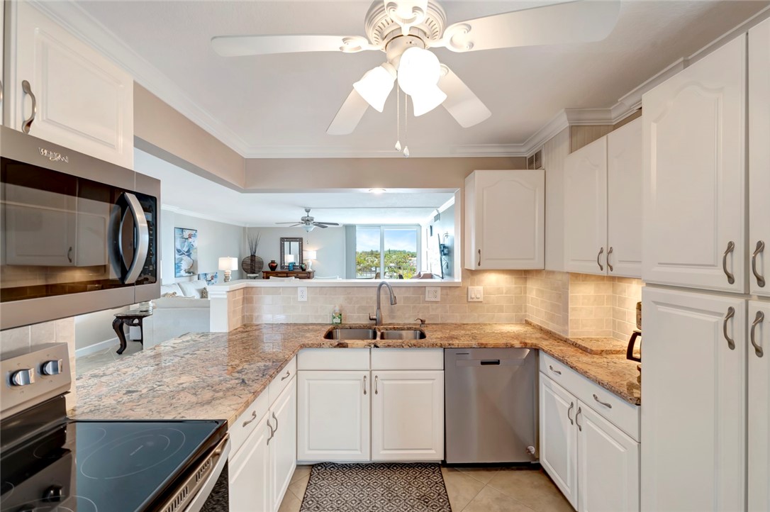 4601 Highway A1a None 405