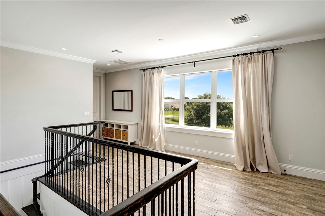 7350 Andrews Place SW