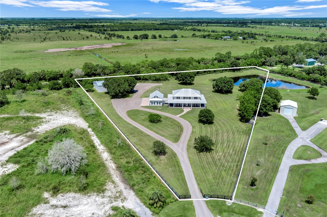 7350 Andrews Place SW