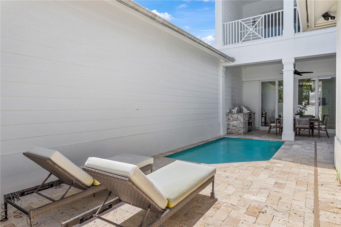 75 Strand Drive