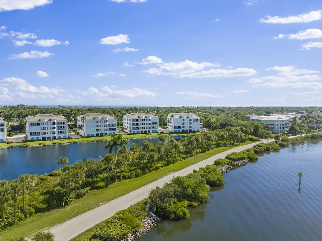 9013 Somerset Bay Lane 201