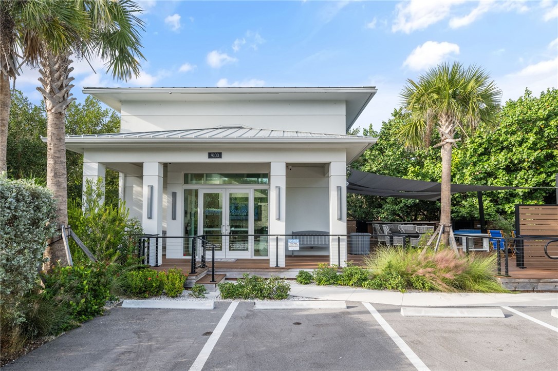 1930 Frosted Turquoise Way