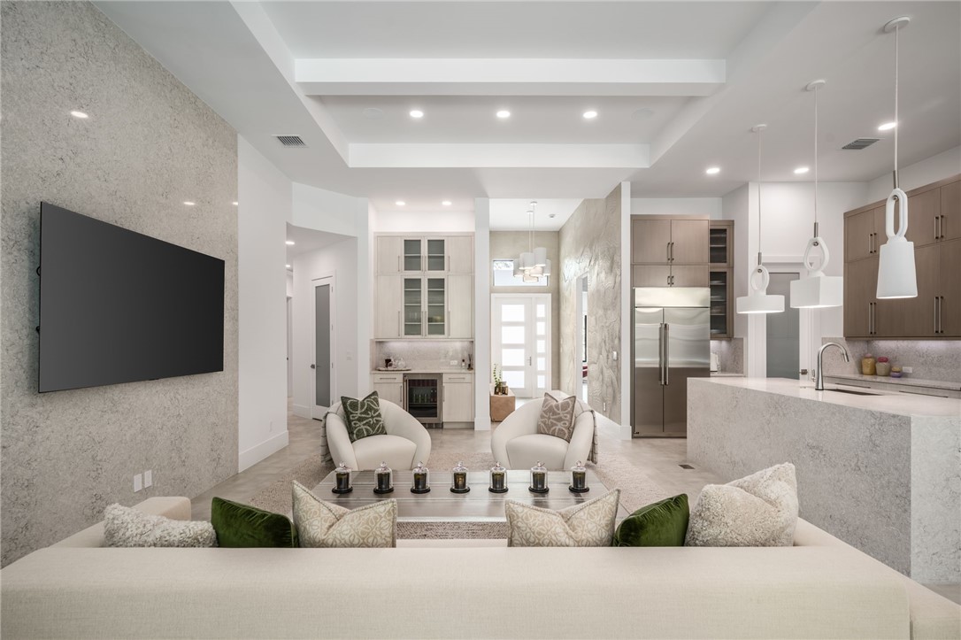 1930 Frosted Turquoise Way