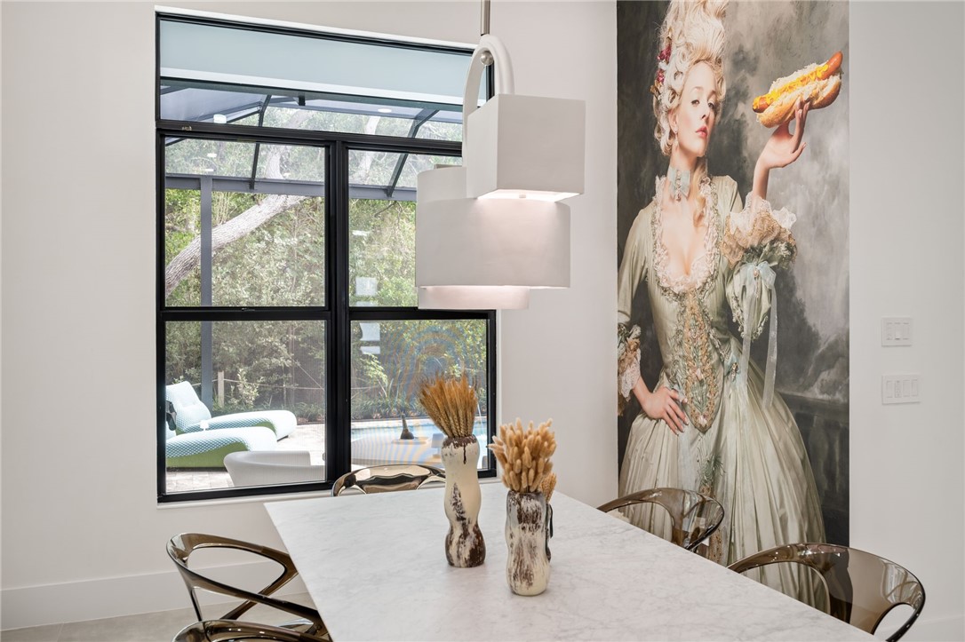 1930 Frosted Turquoise Way