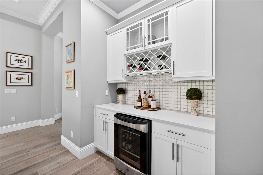 1304 Lilys Cay Circle