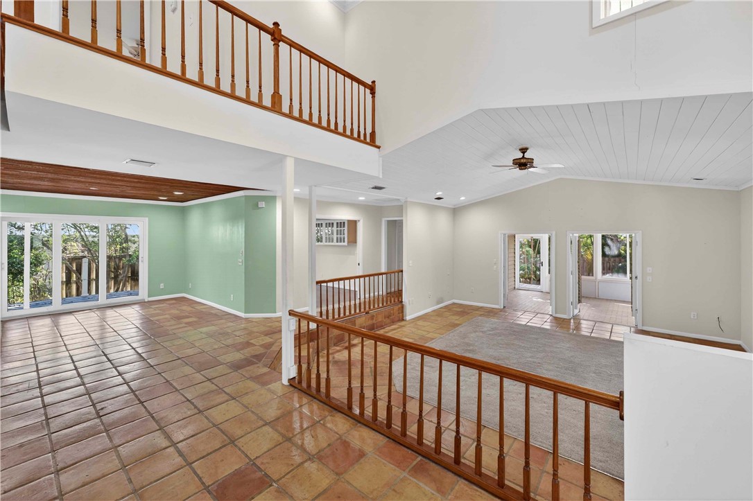950 Winding River Road