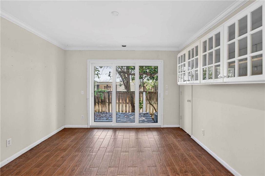 950 Winding River Road