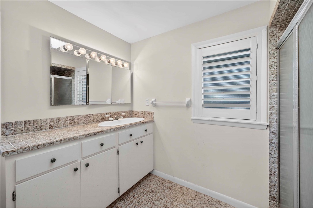 950 Winding River Road