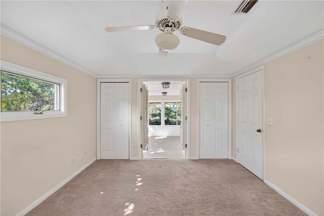 950 Winding River Road