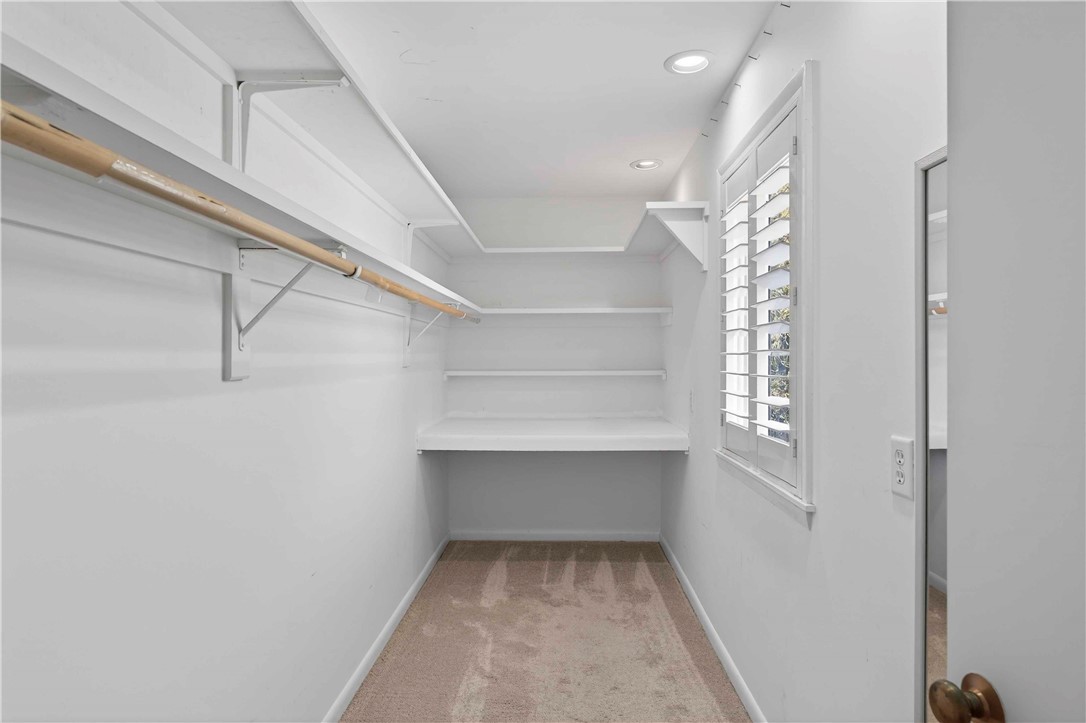 950 Winding River Road