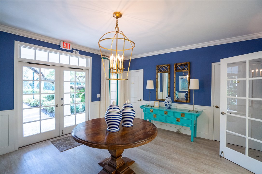 200 Sable Oak Lane 204