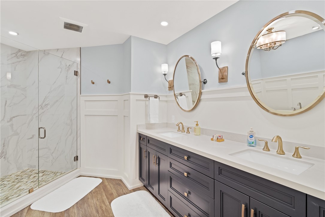 5250 E Harbor Village Drive 102