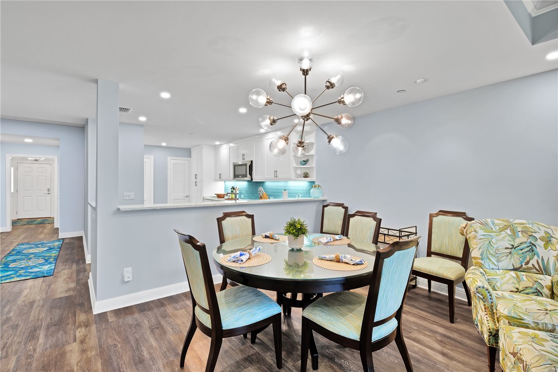 5250 E Harbor Village Drive 102