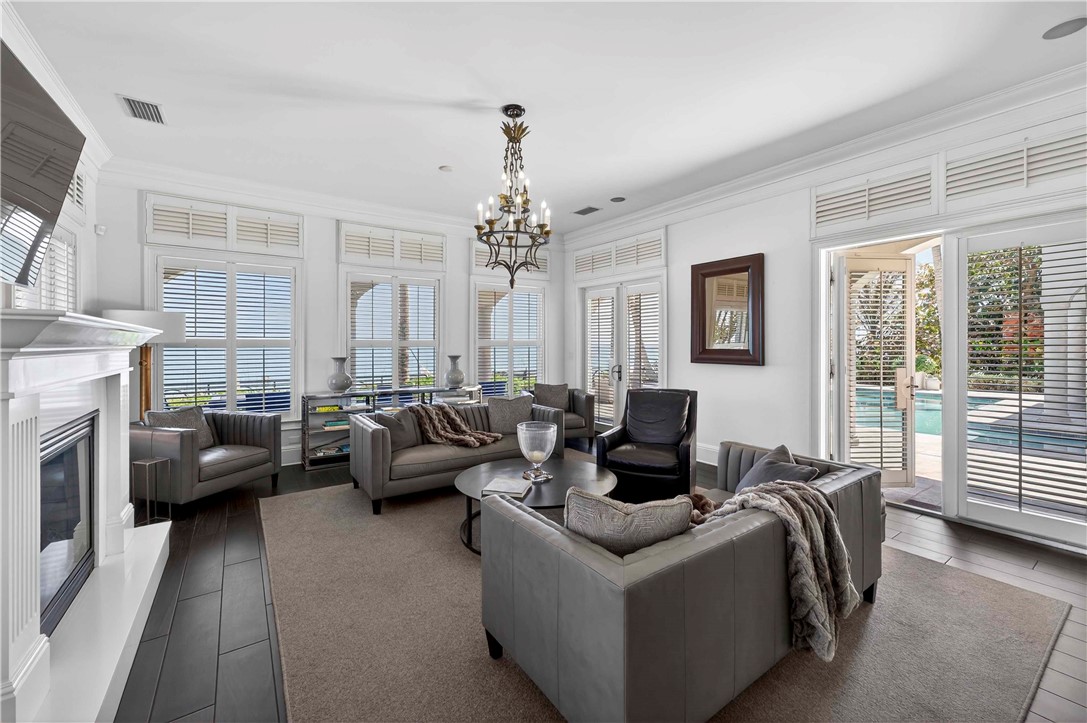 3756 Ocean Drive