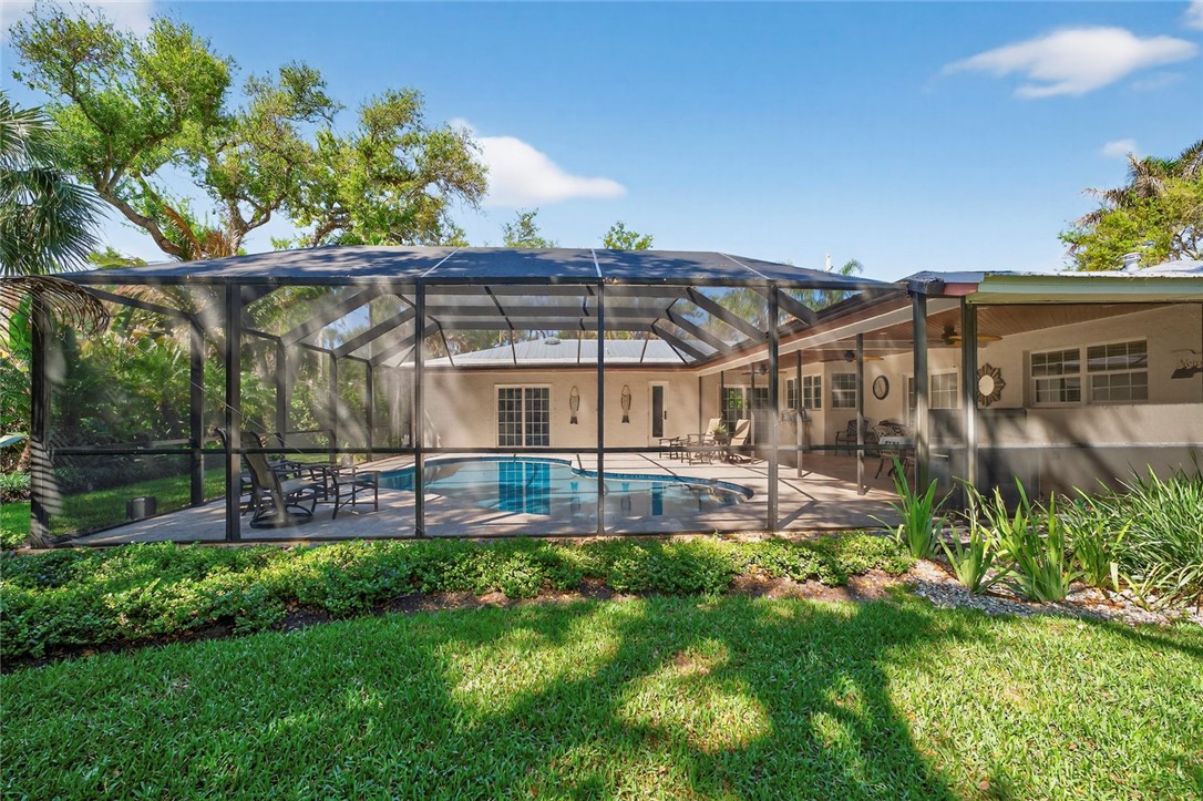 706 Hibiscus Lane