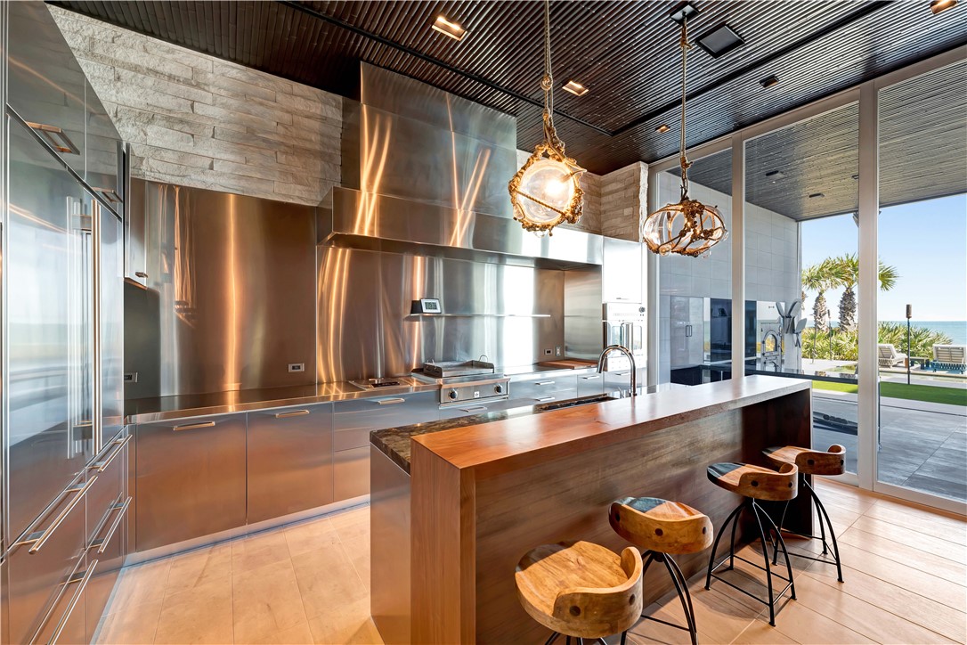 3700 Ocean Drive
