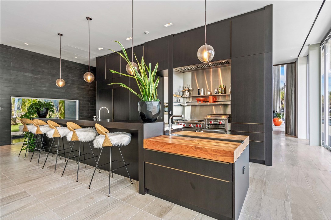 3700 Ocean Drive