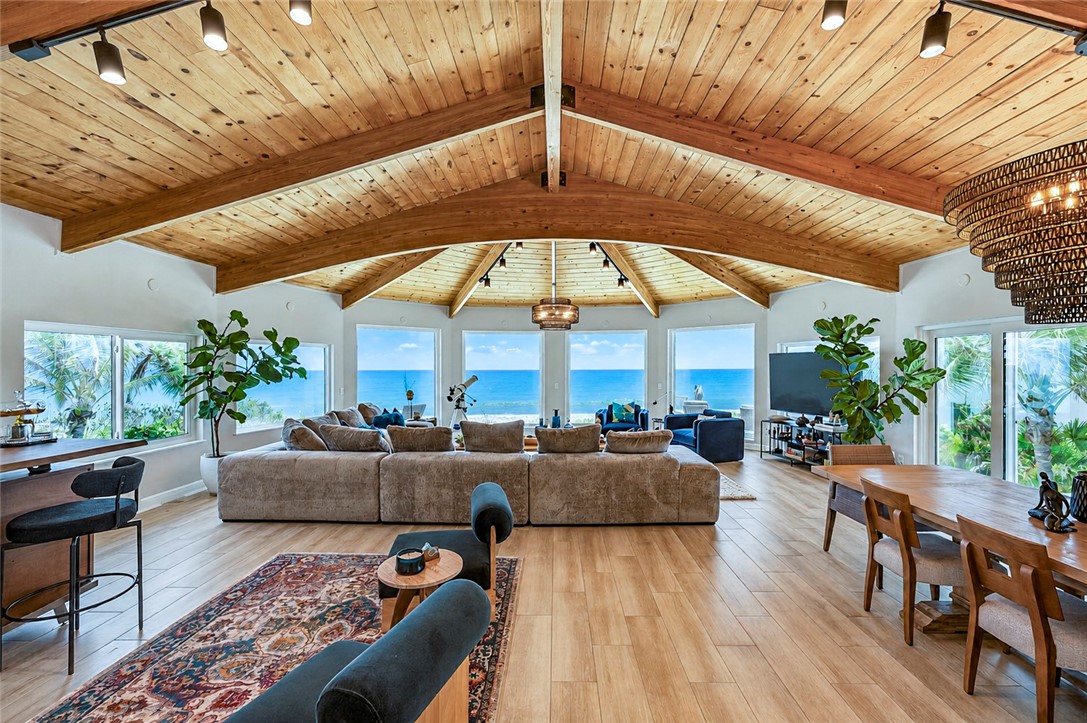 1000 Sunrise Terrace