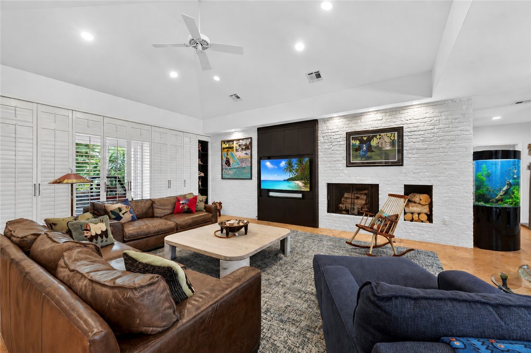 1371 Jonathans Trail