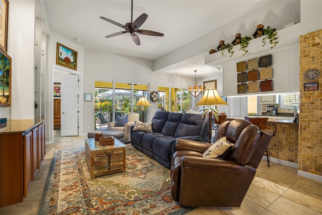 5186 Eleuthra Circle