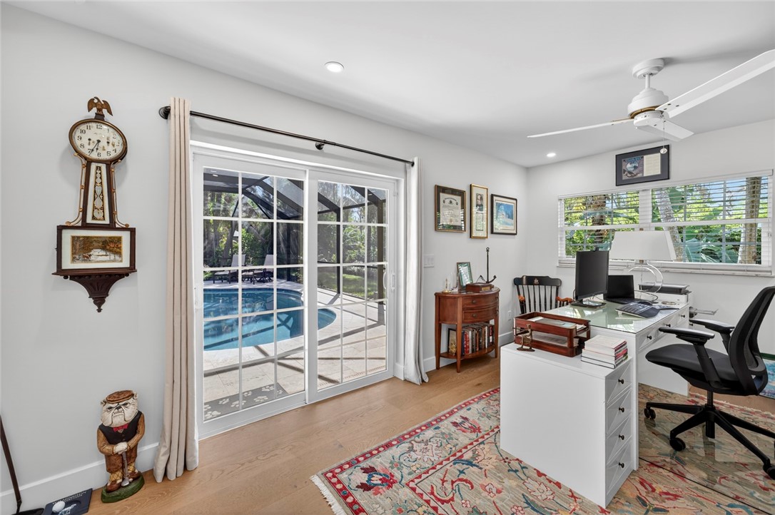 706 Hibiscus Lane