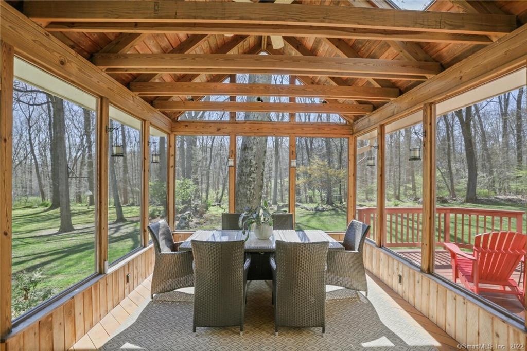 25 Sturges Ridge Road