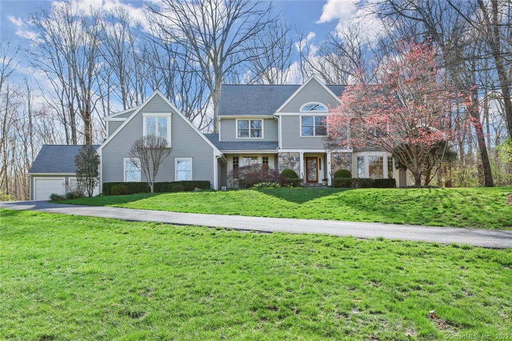 25 Sturges Ridge Road