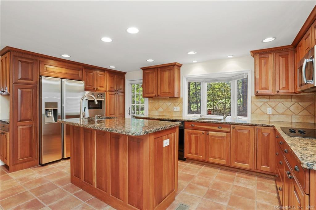 160 Signal Hill Road