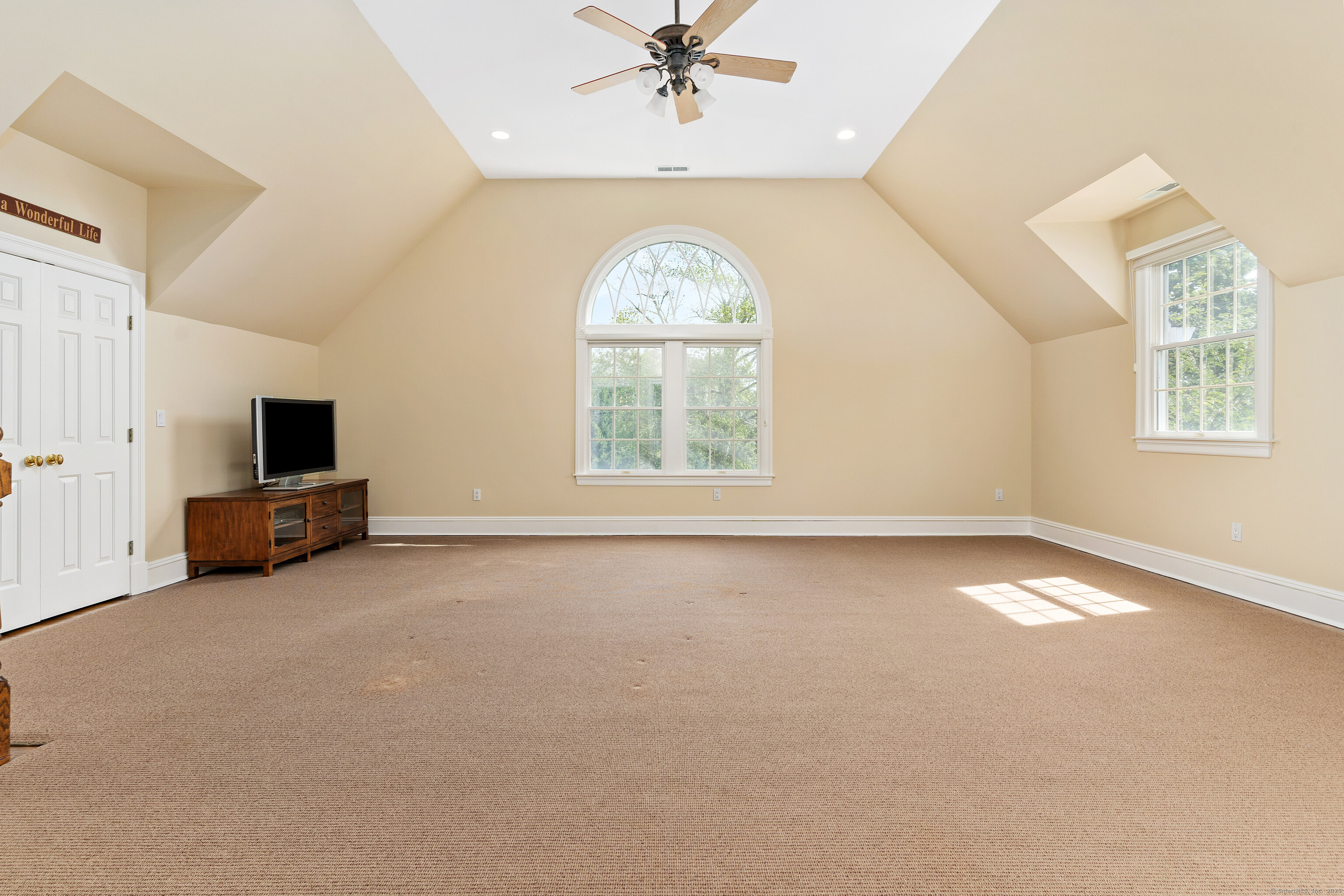 185 Sturges Ridge Road