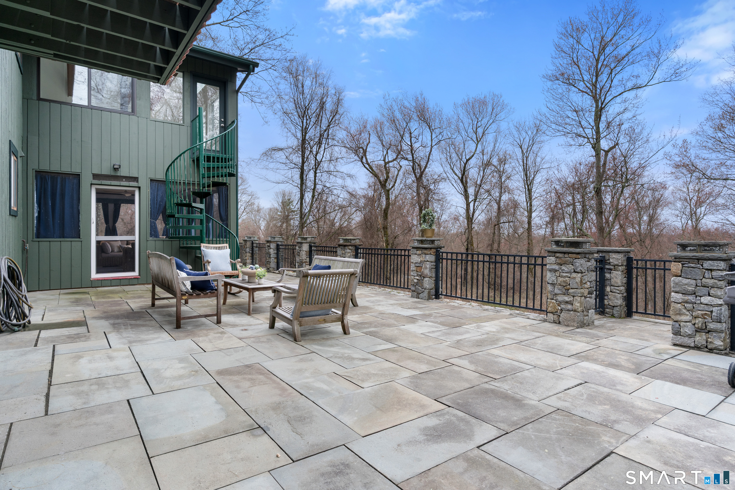 29 Spruce Drive