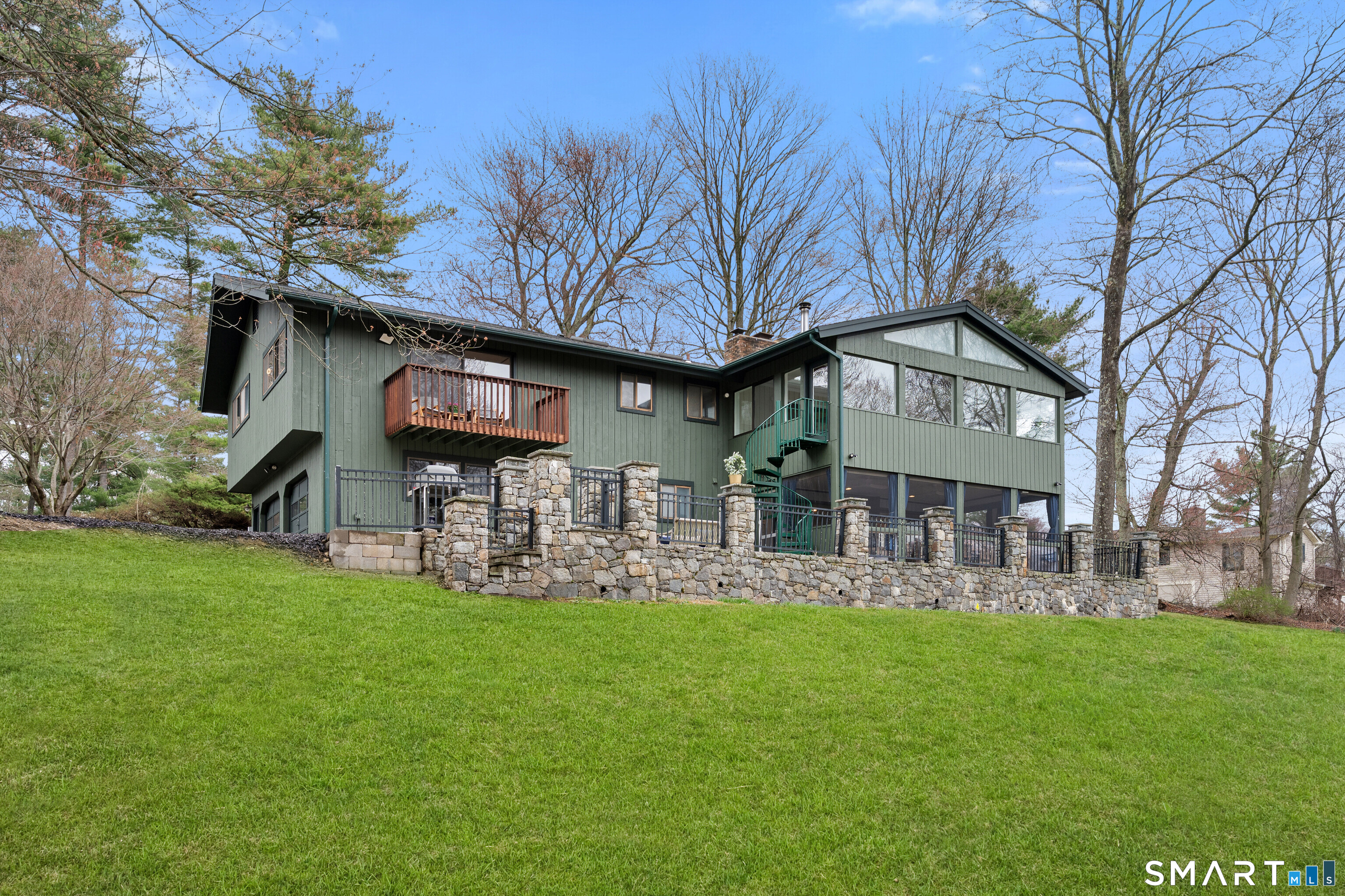 29 Spruce Drive