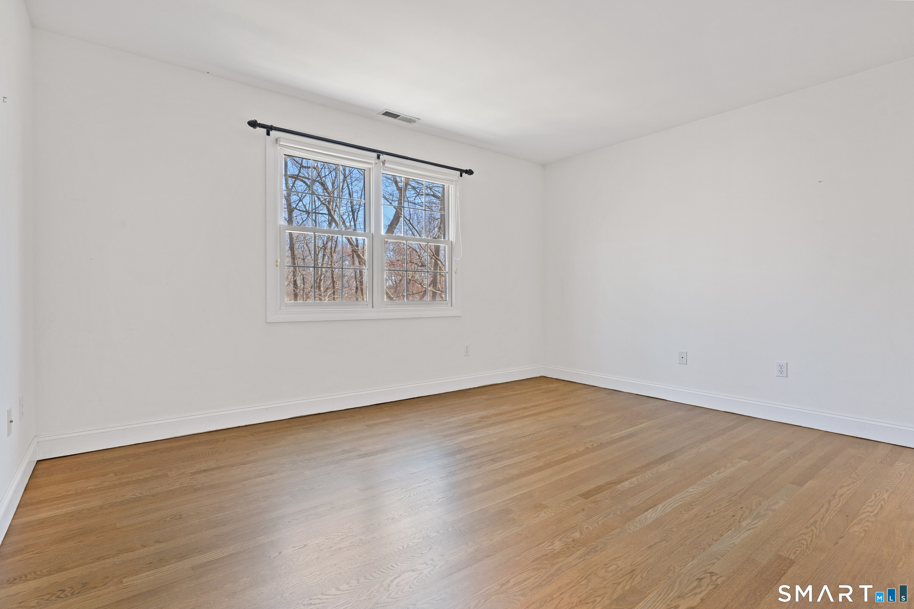 350 Chestnut Hill Road