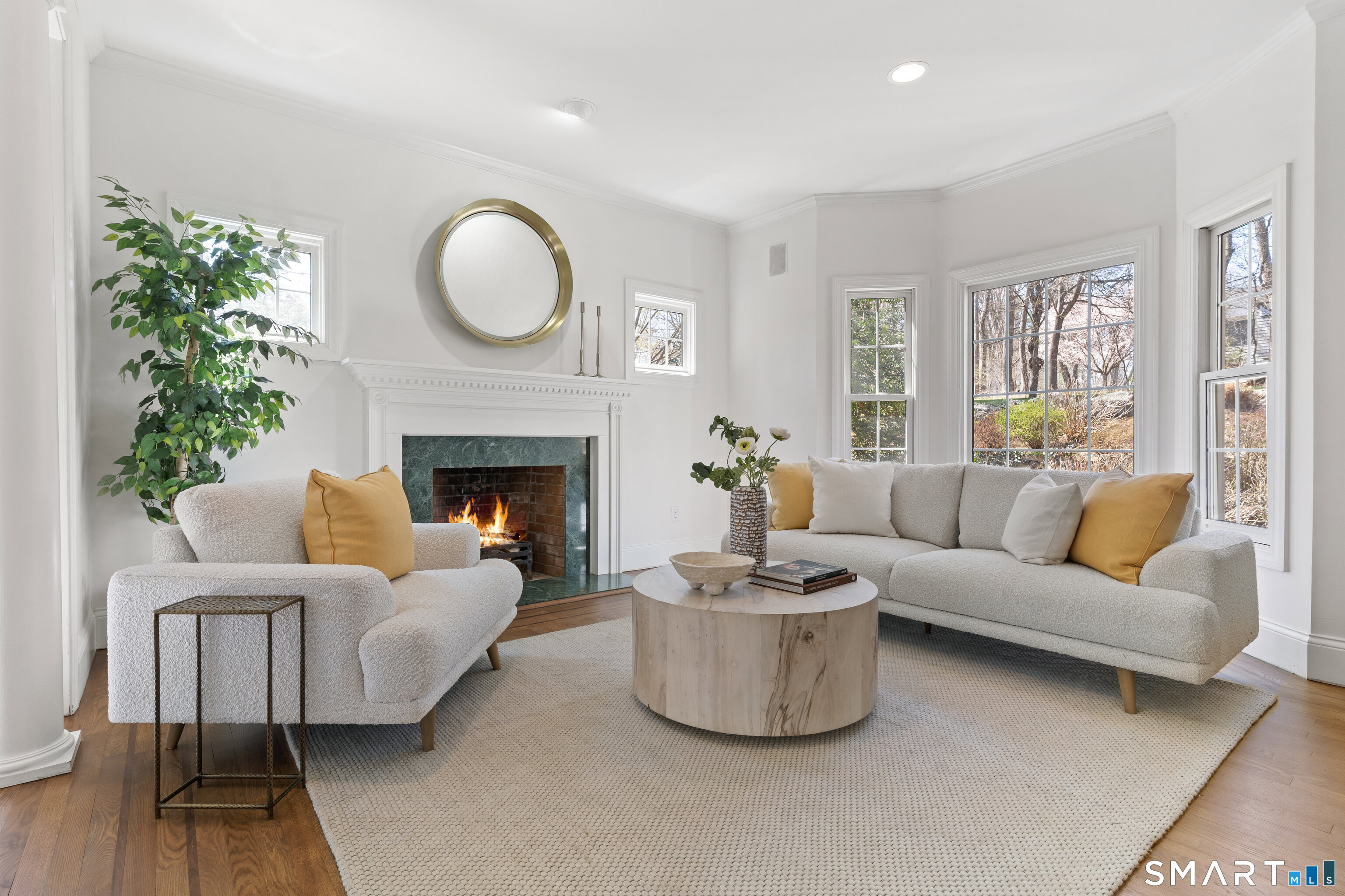 350 Chestnut Hill Road