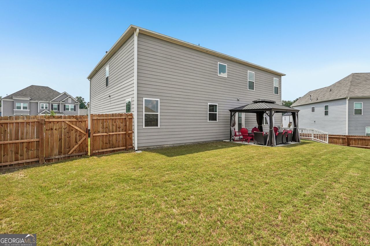 4270 OAKHURST Drive
