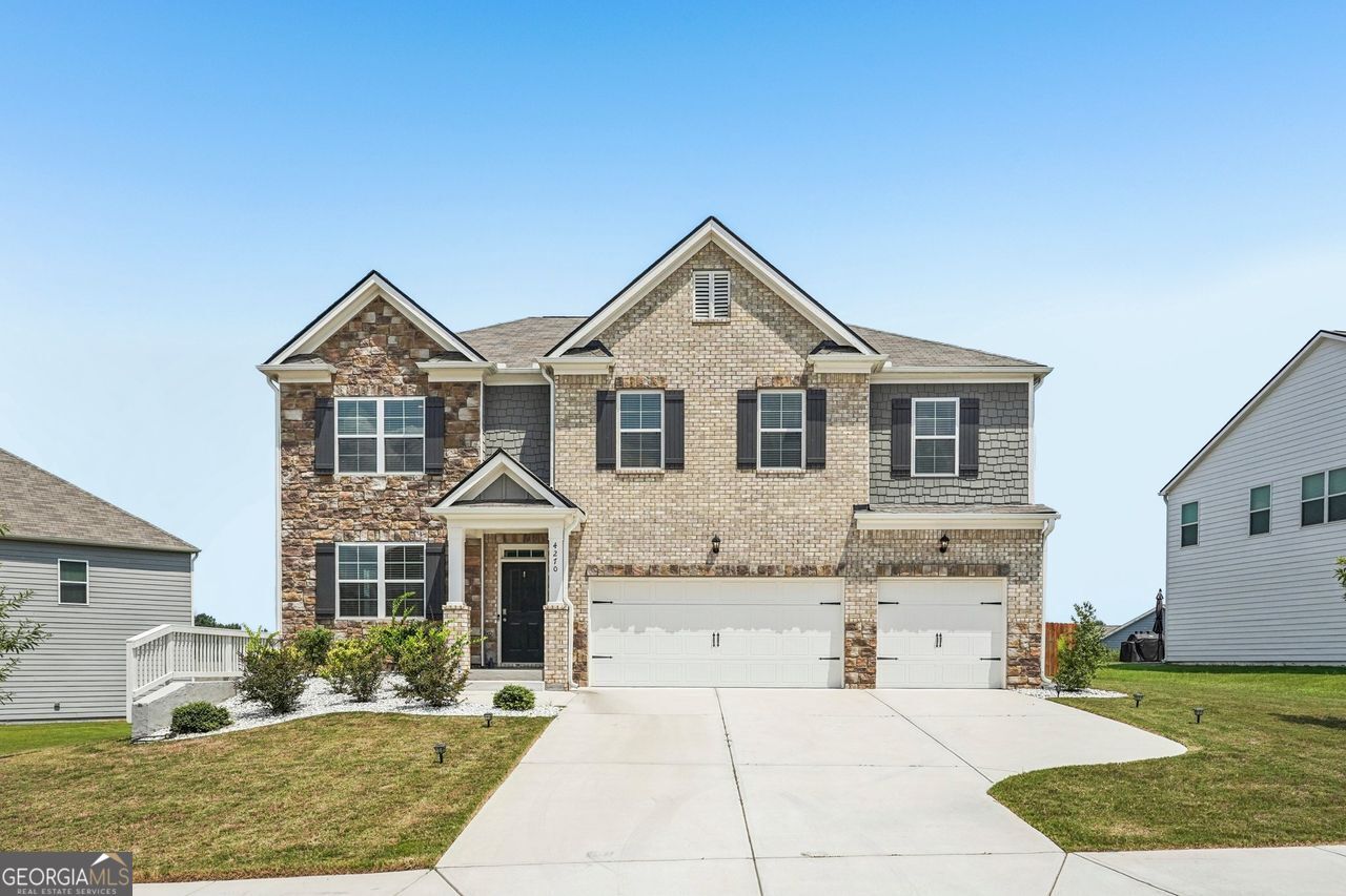 4270 OAKHURST Drive