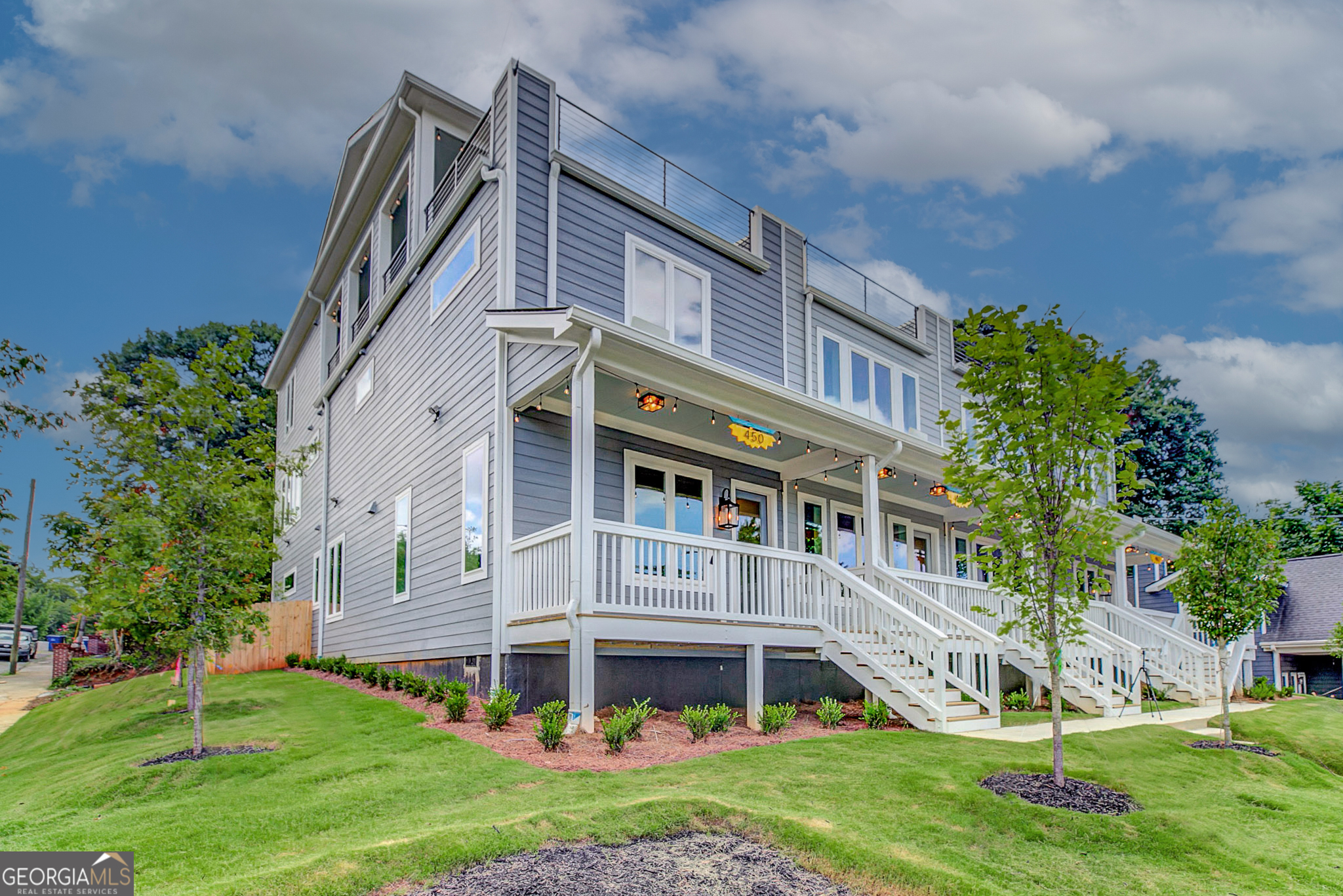 450 Connally Street SE