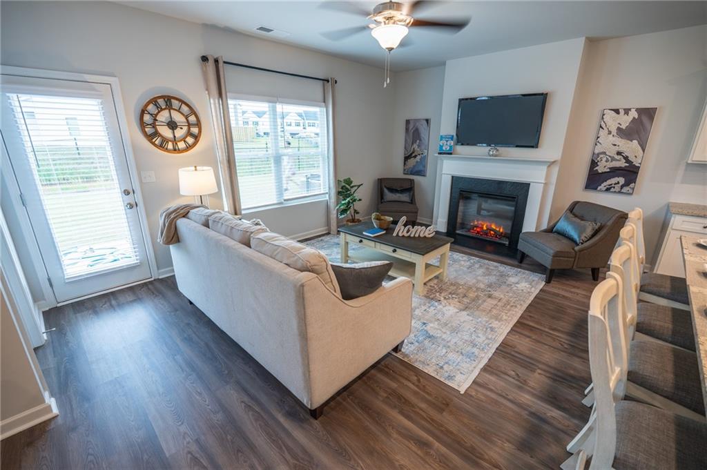 1027 Northfield Drive