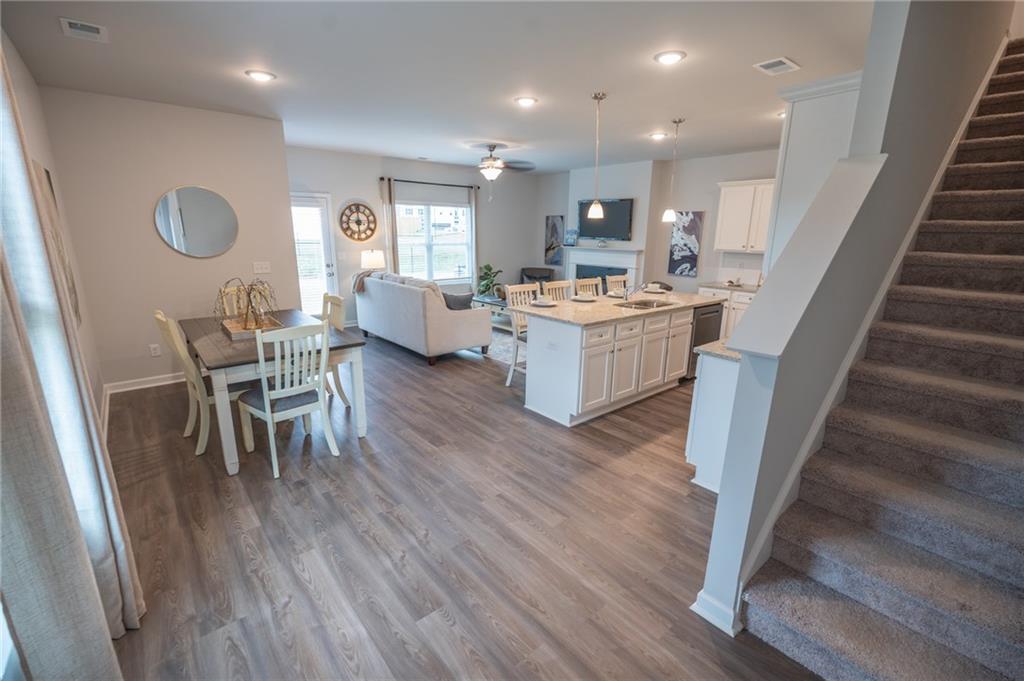 1027 Northfield Drive