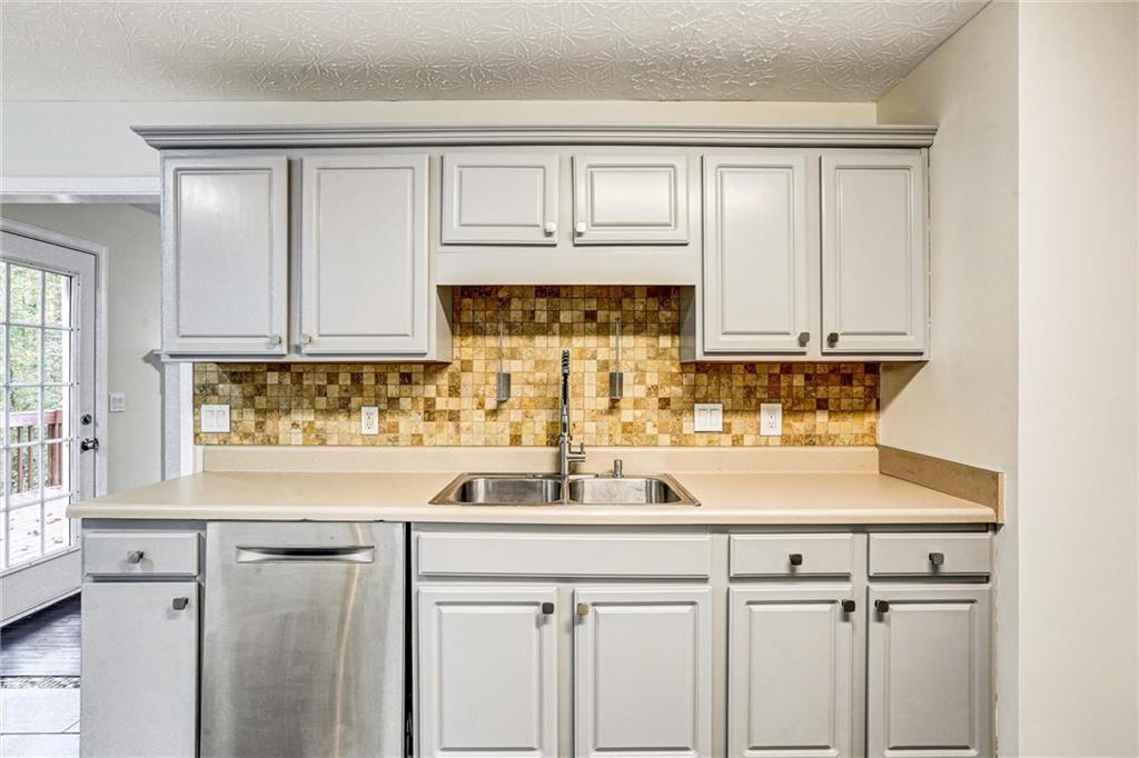 1343 Cartwright Lane