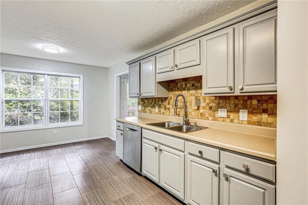 1343 Cartwright Lane