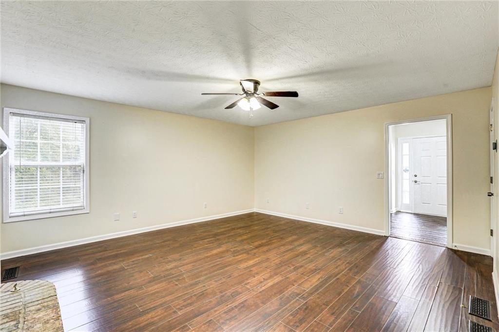 1343 Cartwright Lane