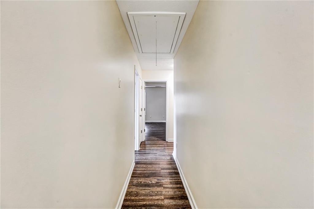 1343 Cartwright Lane