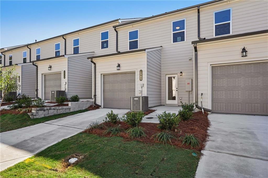 1552 Bryson Drive NW