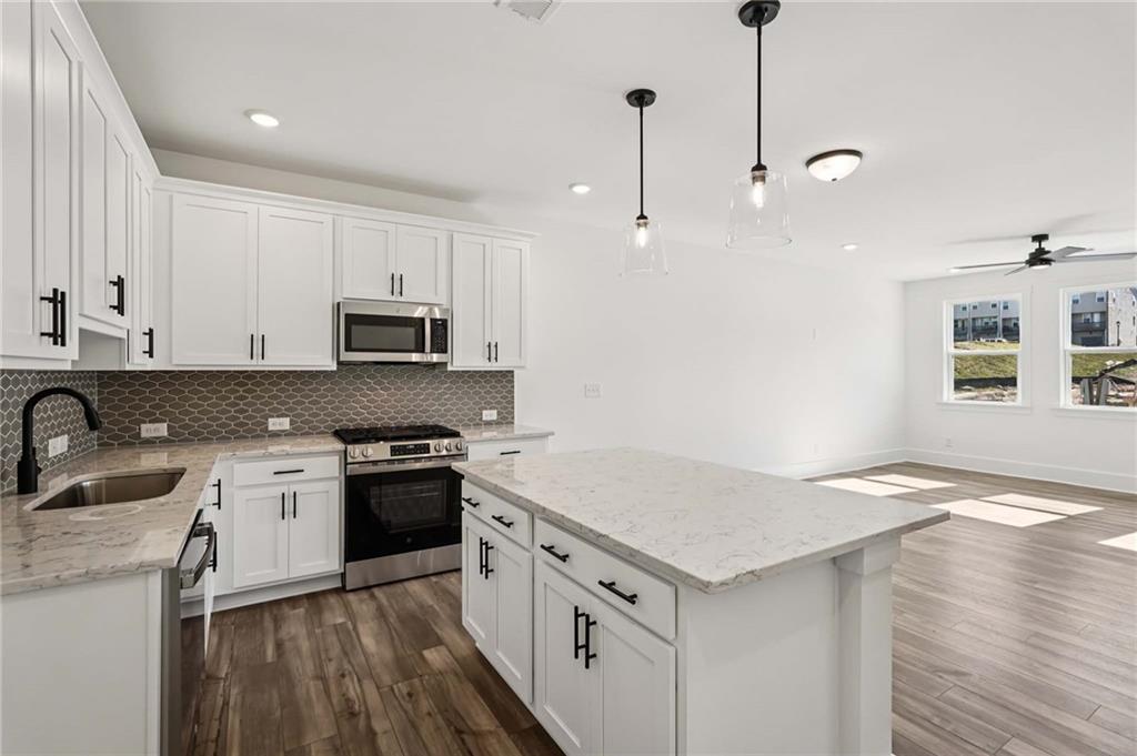 1552 Bryson Drive NW