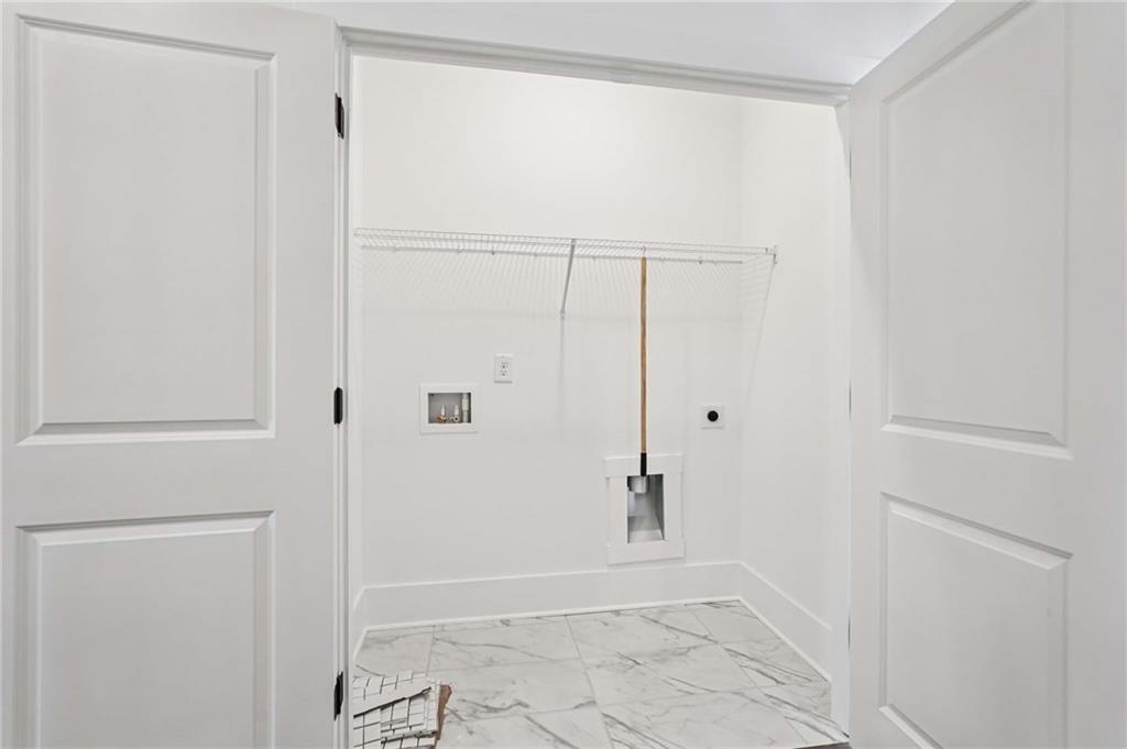 1552 Bryson Drive NW