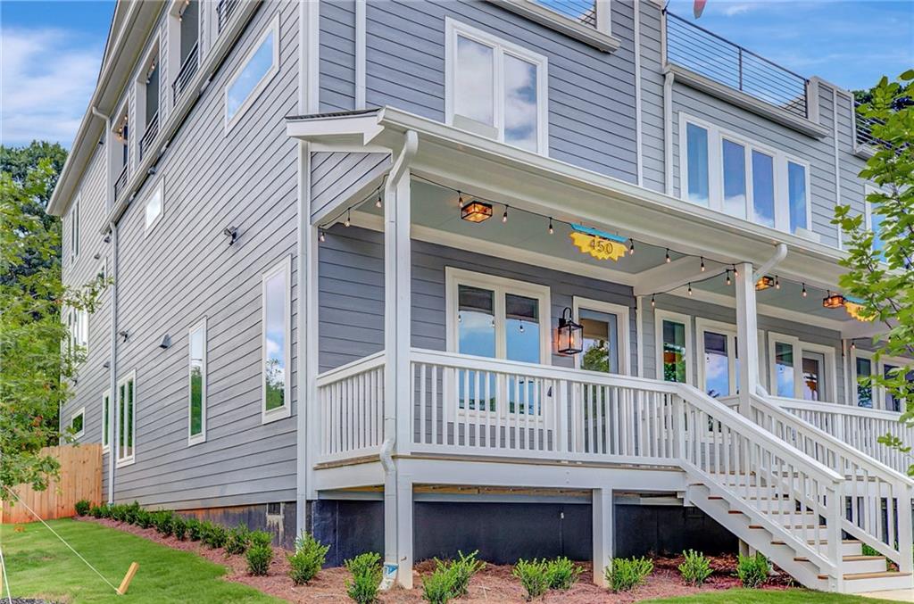 450 Connally Street SE