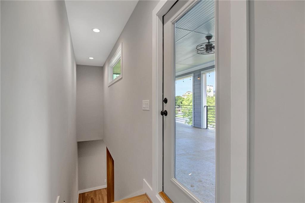 450 Connally Street SE